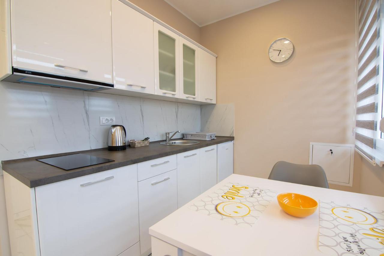 Jana Apartmani Belgrad Exterior foto