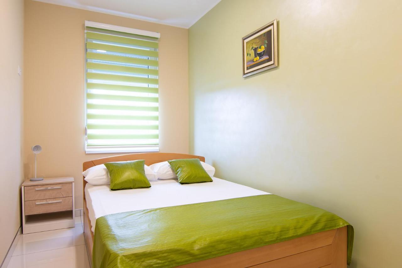 Jana Apartmani Belgrad Exterior foto