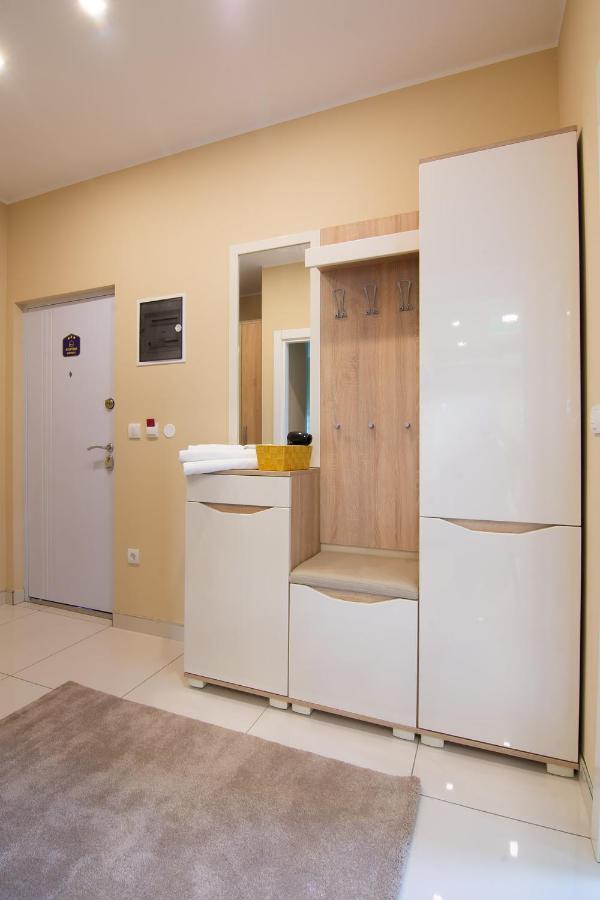 Jana Apartmani Belgrad Exterior foto