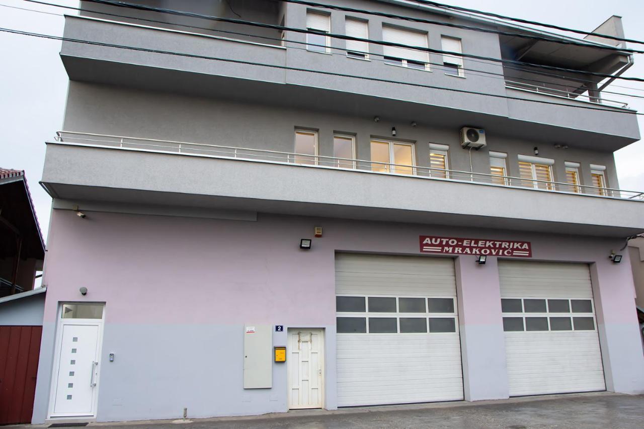 Jana Apartmani Belgrad Exterior foto